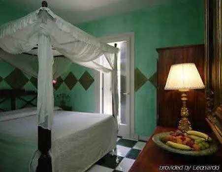 Venice Hotel Villa Dori 3*,  Italy